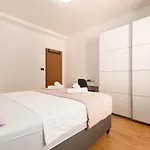Lucija, Stinjan Prázdninový dům Pula