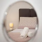 Lucija, Stinjan Prázdninový dům *