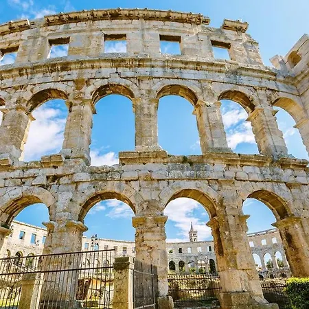 Lucija, Stinjan Vakantiehuis *