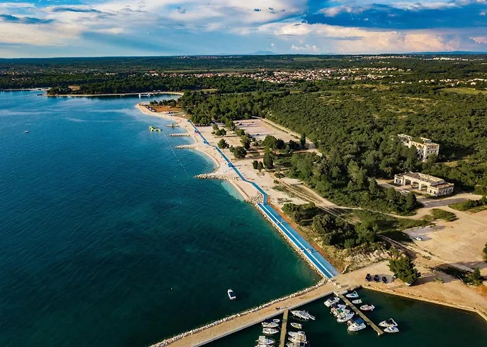 Lucija, Stinjan Pula